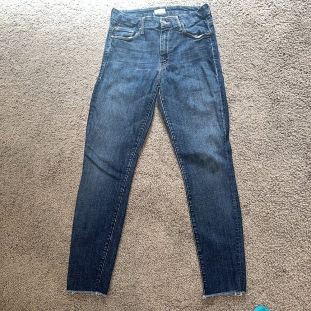 MOTHER HIGH WAISTED LOOKER ANKLE FRAY JEANS IN CLEAN SWEEP WASH MADE IN USA - 29
